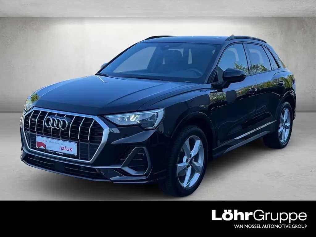 Main__Slider__Photo:Audi Q3 35 TDI quattro S line *Pano*AHK* 06/2022-0