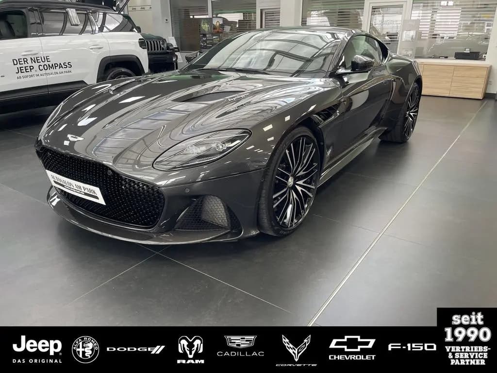 Main__Slider__Photo:Aston Martin DBS Superleggera Top Zustand 03/2021-0