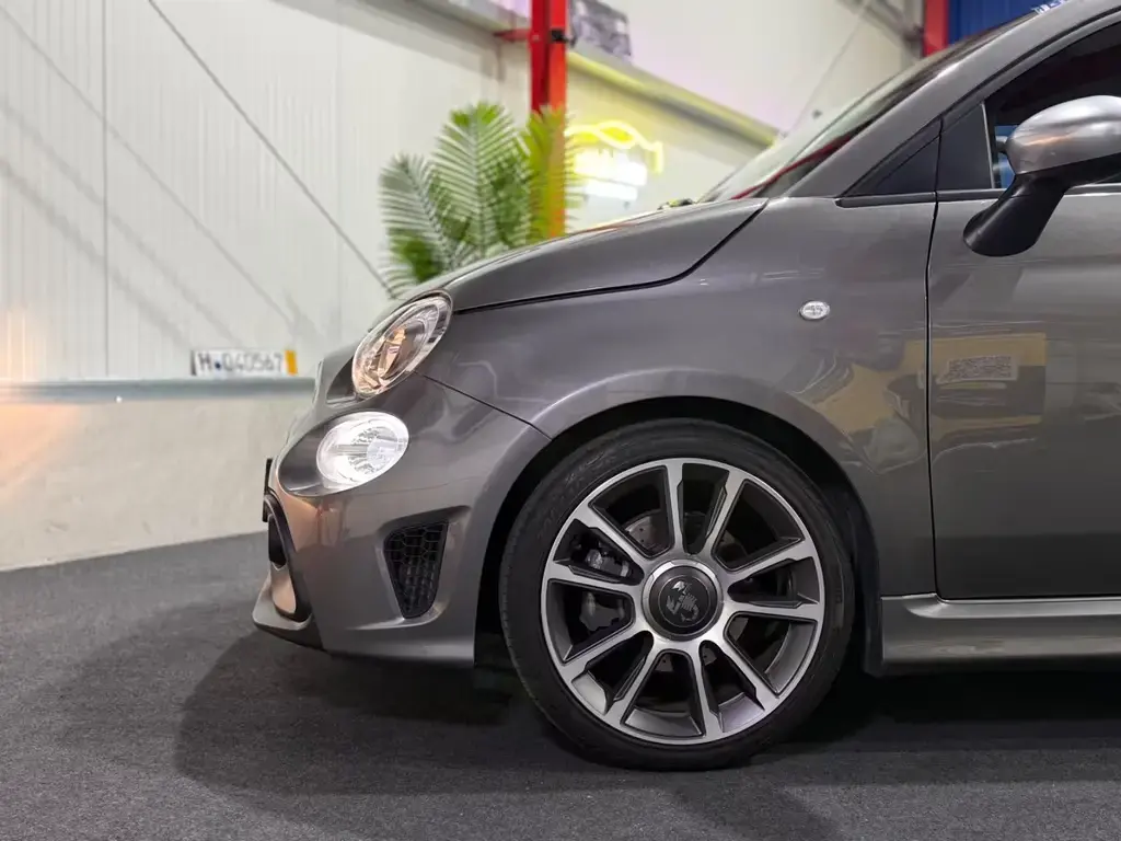 Main__Slider__Photo:Abarth 595 Turismo*SPORT-AUSPUFF*VOLLLEDER*CARPLAY*USB 03/2023-1