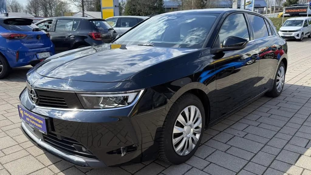 Main__Slider__Photo:Opel Astra Elegance 1.2 T LED+Kamera+Klimaautomatik+C 03/2022-0