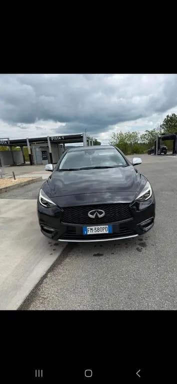 Main__Slider__Photo:Infiniti Q30 1.5 diesel Premium 04/2017-0
