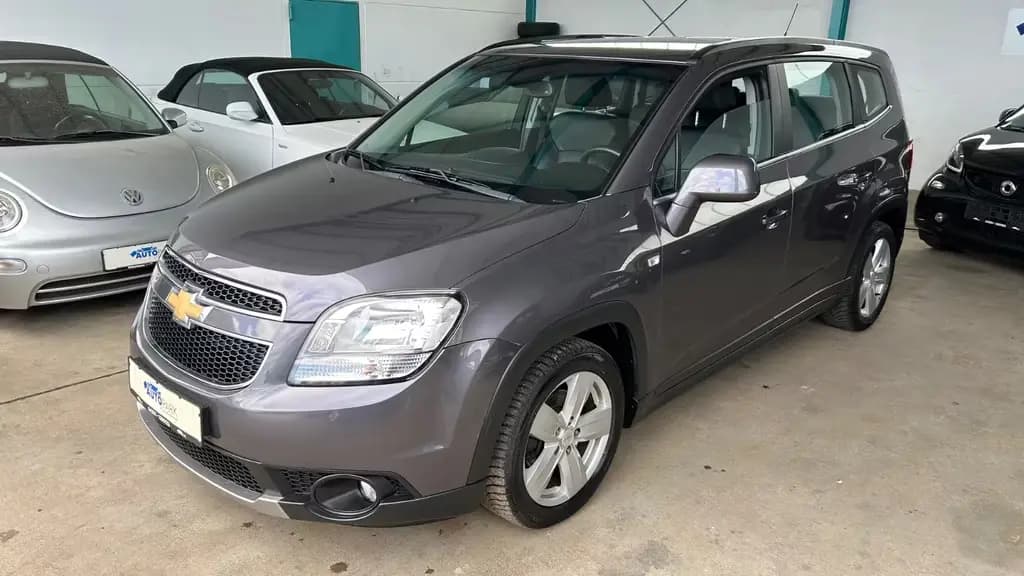 Main__Slider__Photo:Chevrolet Orlando 2.0 LT MT Automatik *7-Sitzer* 07/2013-0