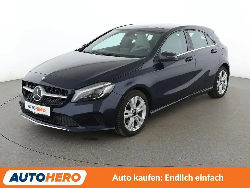 Main__Slider__Photo:Mercedes-Benz A-Class 180 BlueEfficiency Urban Aut.*LED*ACC*PDC*SHZ* 03/2017-0