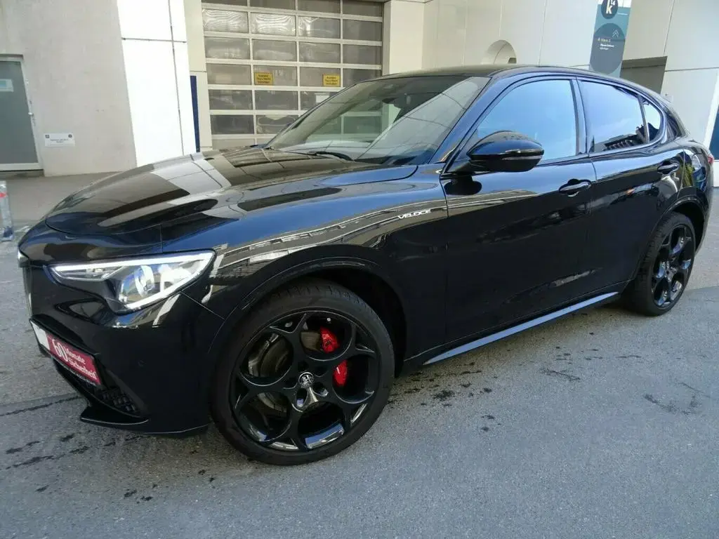 Main__Slider__Photo:Alfa Romeo Stelvio 2.0 Turbo 16V AT8-Q4 Veloce,AHK,Leder 06/2022-1