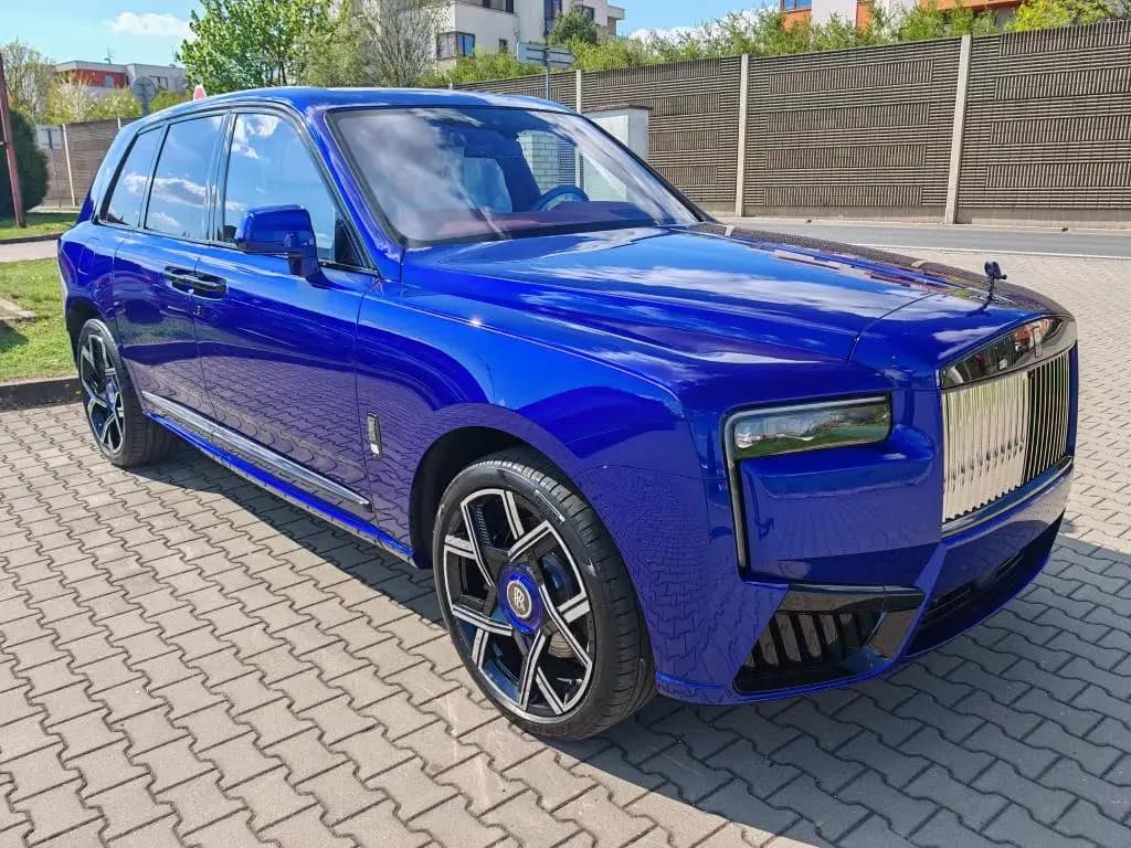 Main__Slider__Photo:Rolls-Royce Cullinan Black Badge Series II - Sofort !!! 04/2026-0