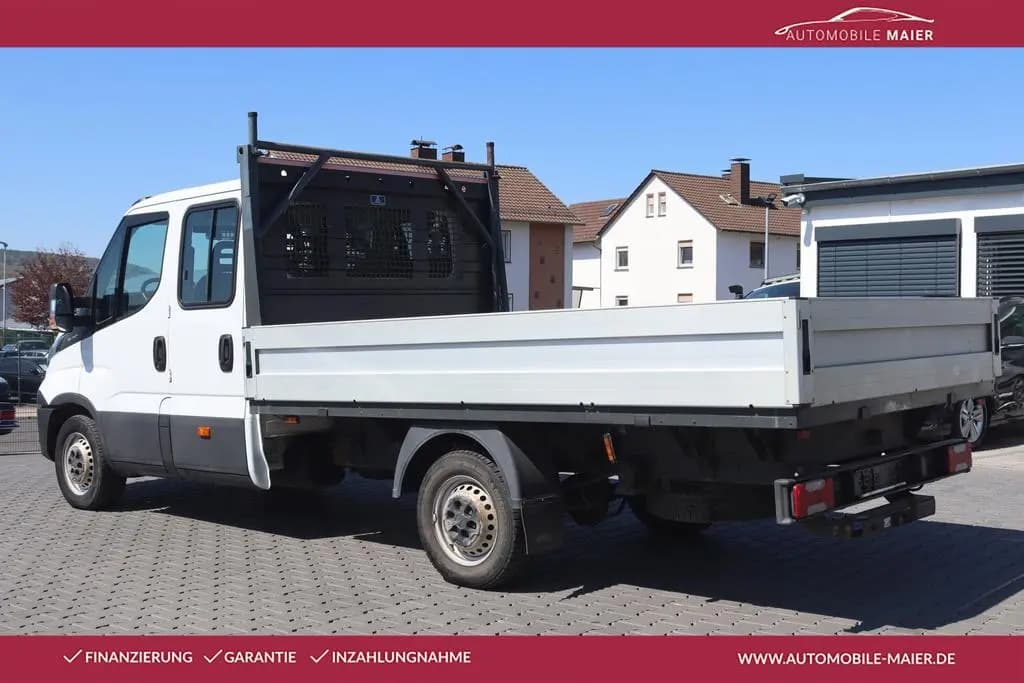 Main__Slider__Photo:Iveco Daily Doppelkabine 35S15 3750 Pritsche 6 Sitzer 06/2019-0