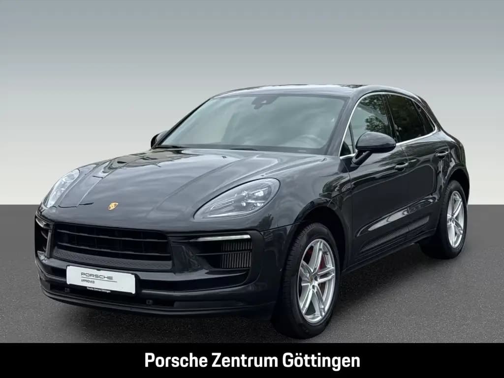 Main__Slider__Photo:Porsche Macan S Luftfederung PASM Rückfahrkamera BOSE 12/2023-0