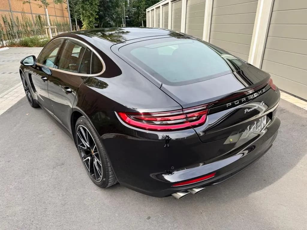 Main__Slider__Photo:Porsche Panamera 4s Diesel V8 08/2019-0