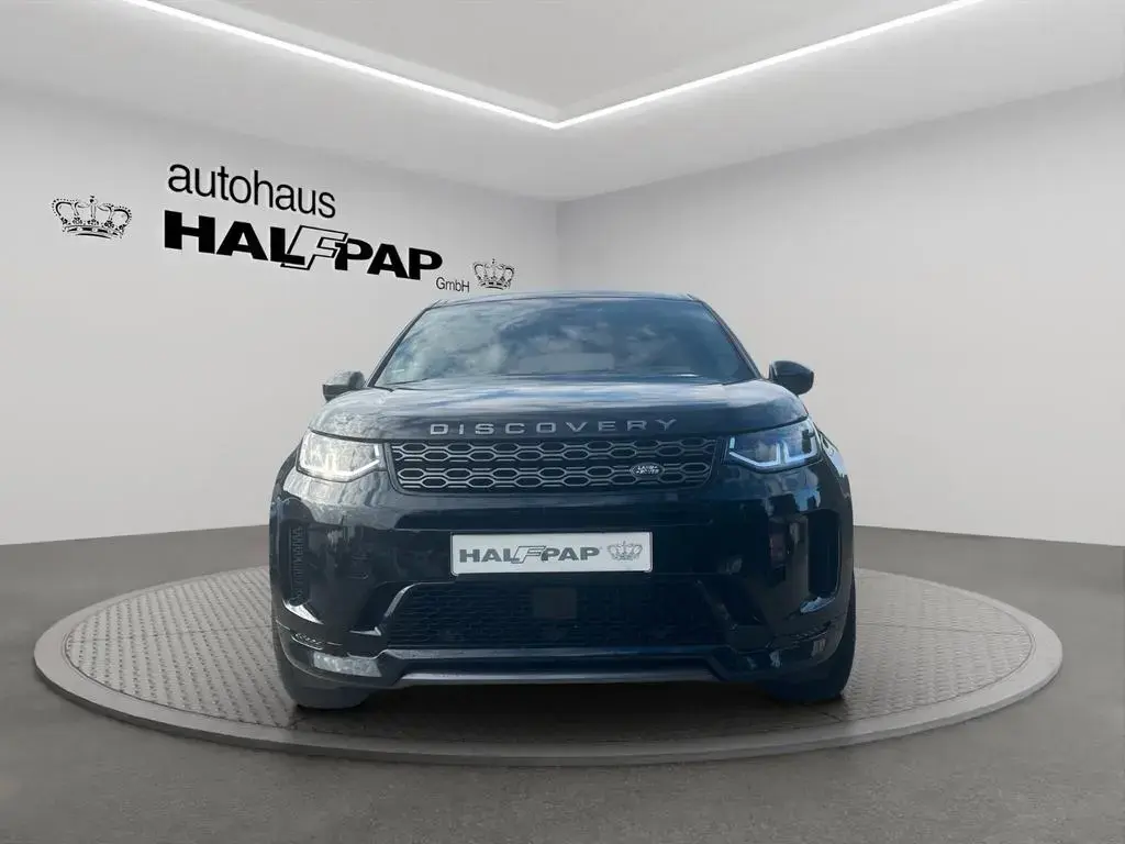 Main__Slider__Photo:Land Rover Discovery Sport R-Dynamic AWD 03/2021-1