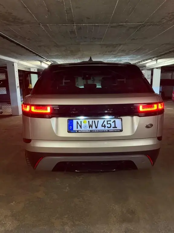 Main__Slider__Photo:Land Rover Range Rover Rover Velar 2.0 05/2018-1
