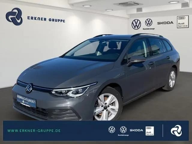 Main__Slider__Photo:Volkswagen Golf VIII Variant 1.0TSI Life 04/2021-0