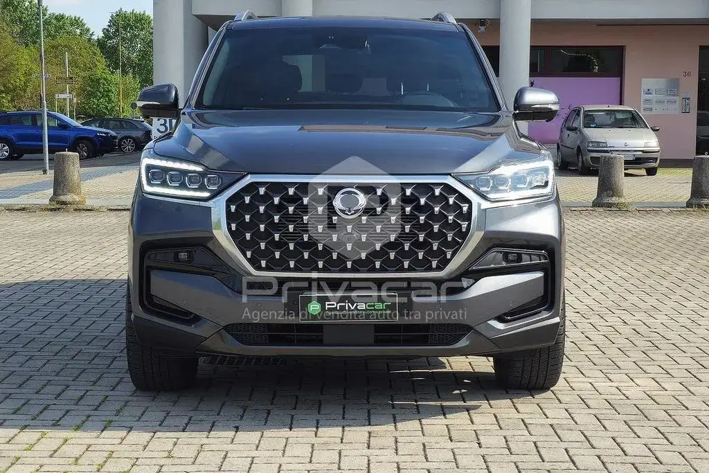 Main__Slider__Photo:Ssangyong Rexton Rexton 2.2 4WD Icon 8 A/T 03/2022-1