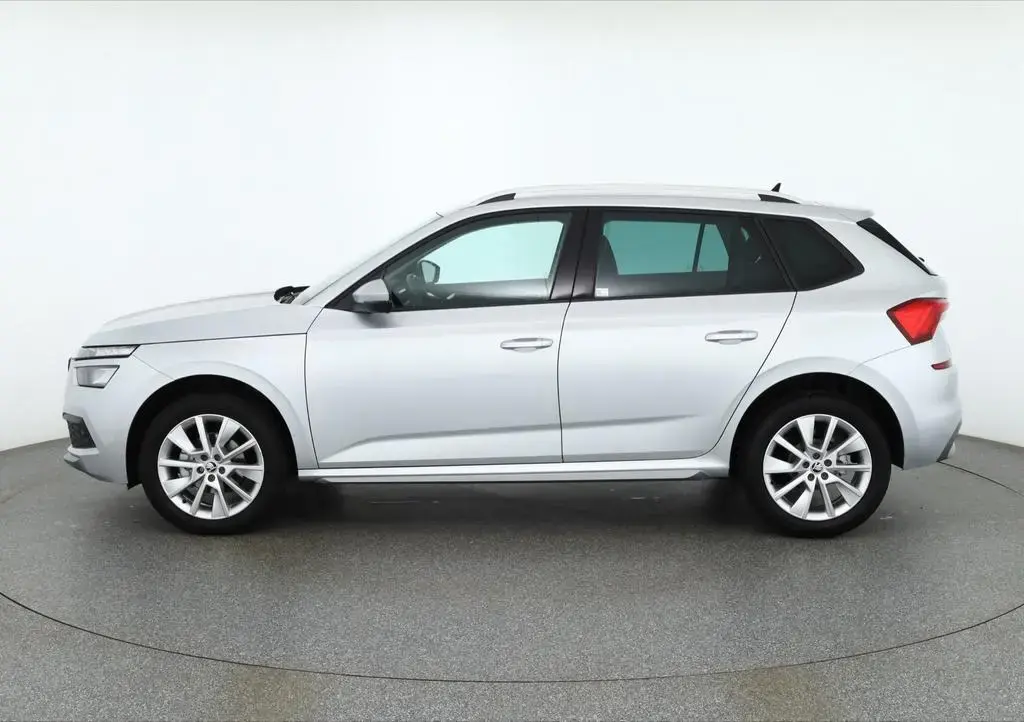 Main__Slider__Photo:Skoda Kamiq 1.5 TSI DSG Style LED Navi Virtual Cockpit 08/2020-1