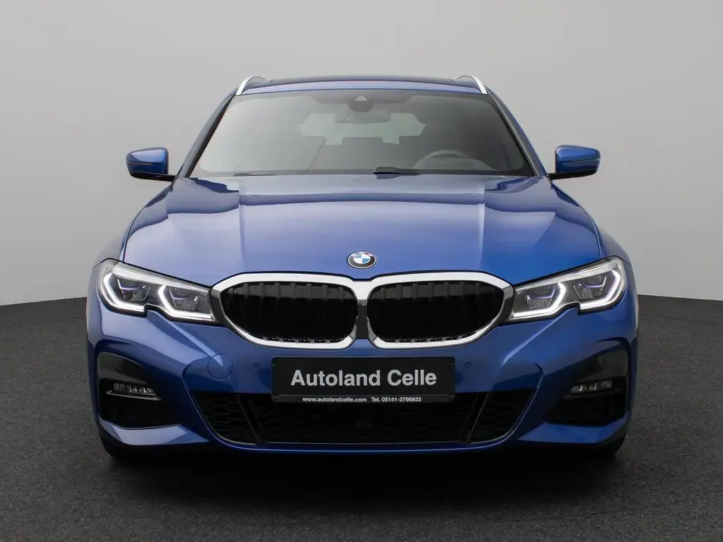 Main__Slider__Photo:BMW 3 Series 320i M Sport Panorama Kamera HUD DAB HiFi Laser 01/2020-1
