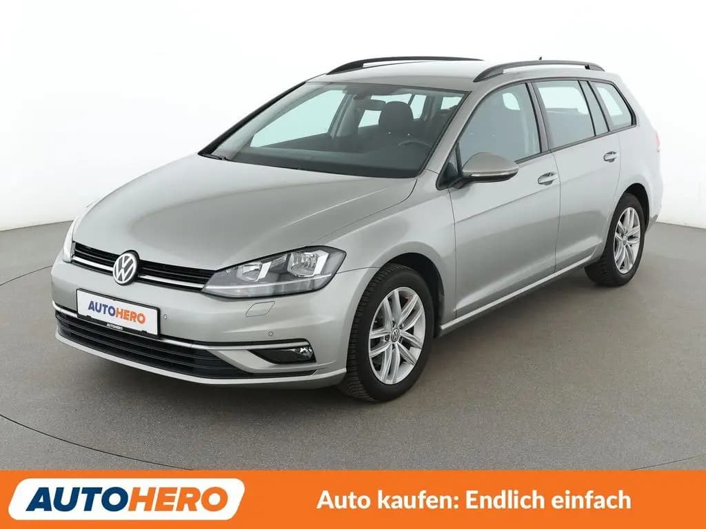 Main__Slider__Photo:Volkswagen Golf VII 1.6 TDI Comfortline BMT*NAVI*ACC*PDC* 05/2018-0