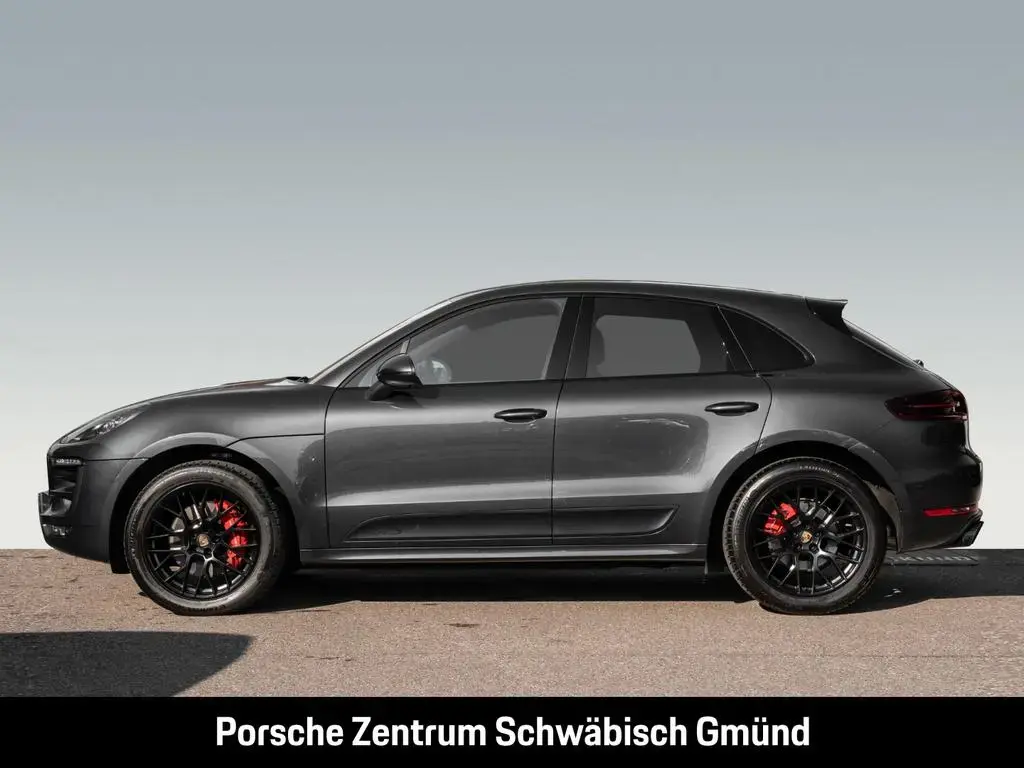 Main__Slider__Photo:Porsche Macan GTS Panoramadach Sportabgasanlage BOSE 02/2018-1