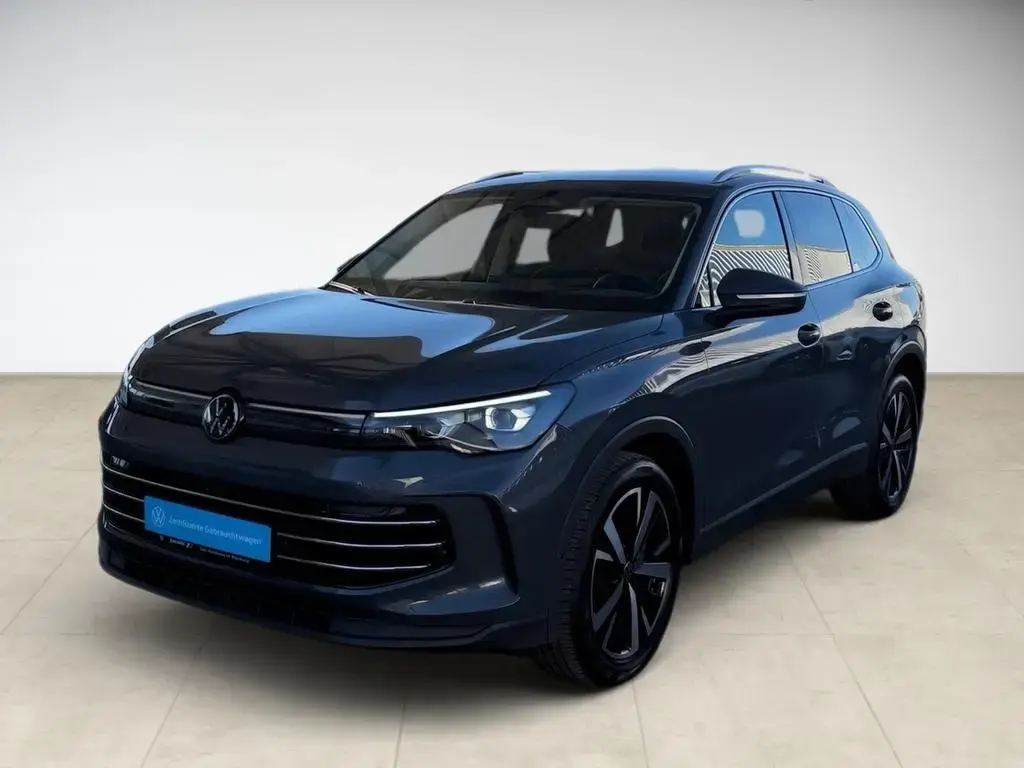 Main__Slider__Photo:Volkswagen Tiguan Elegance 1.5 eTSI AHK.LED-Matrix.Kameras. 08/2024-1