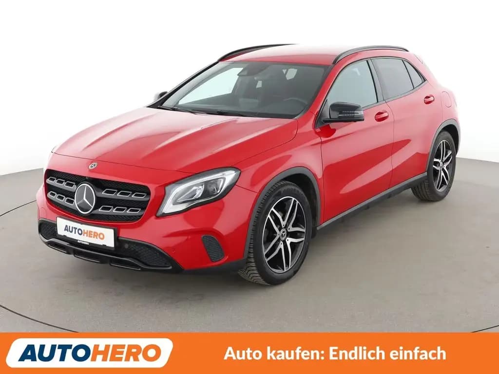 Main__Slider__Photo:Mercedes-Benz GLA 180 Urban Aut.*LED*NAVI*ACC*CAM*PDC*SHZ* 03/2019-0