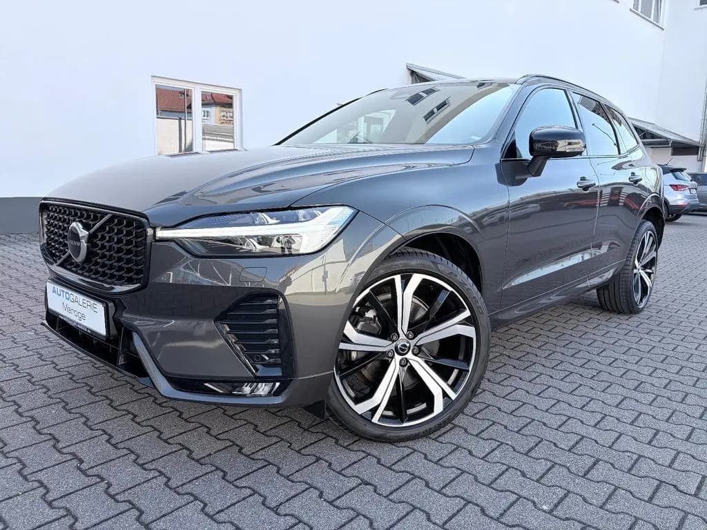 Main__Slider__Photo:Volvo XC60 B4 D R Design PANO/STANDH./HUD/MEMORY/21" 01/2022-0