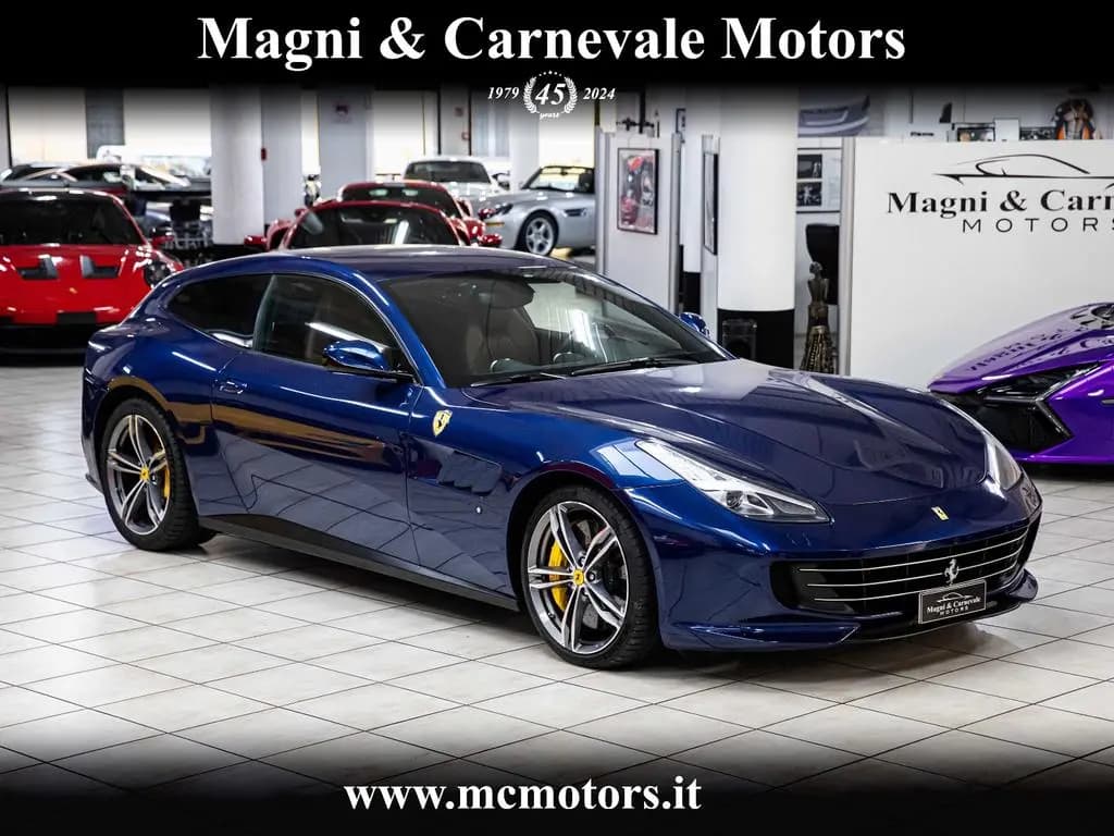 Main__Slider__Photo:Ferrari GTC4 Lusso V12 - Blue TDF - Carbon Led - Lift 10/2018-0