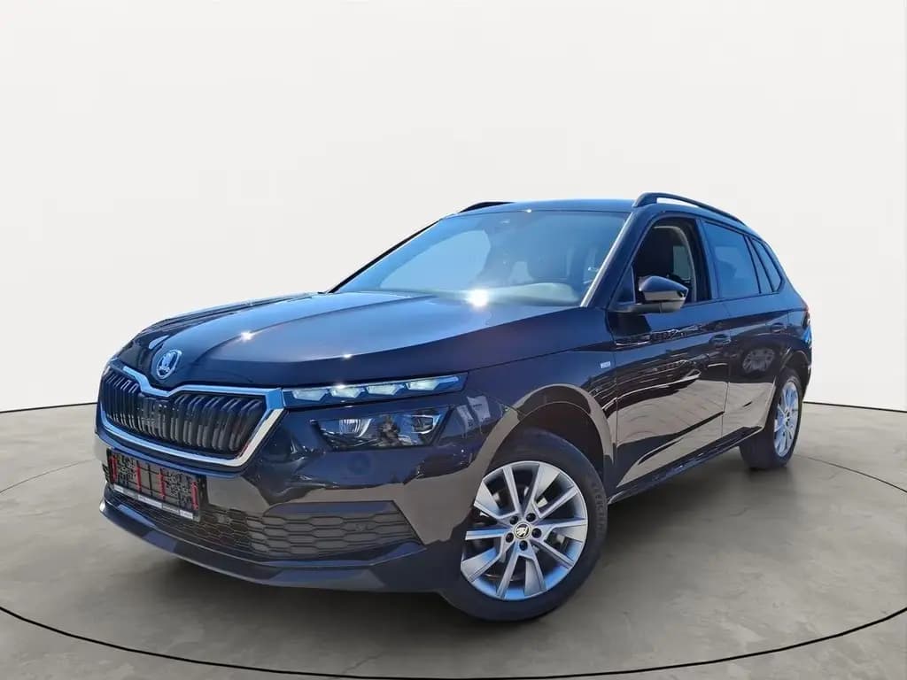 Main__Slider__Photo:Skoda Kamiq Tour 110PS DSG Voll-LED Smart-Link Kamera 06/2022-0