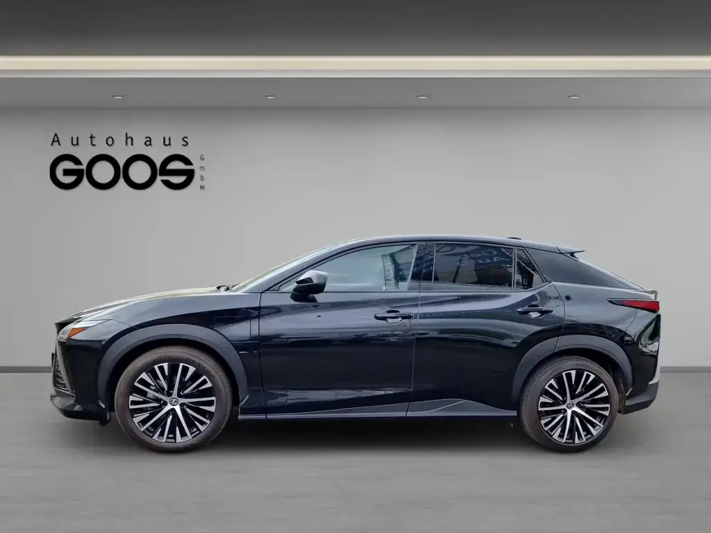Main__Slider__Photo:Lexus RZ 450e Launch Paket Panodach Allrad Navi HUD Di 10/2023-1