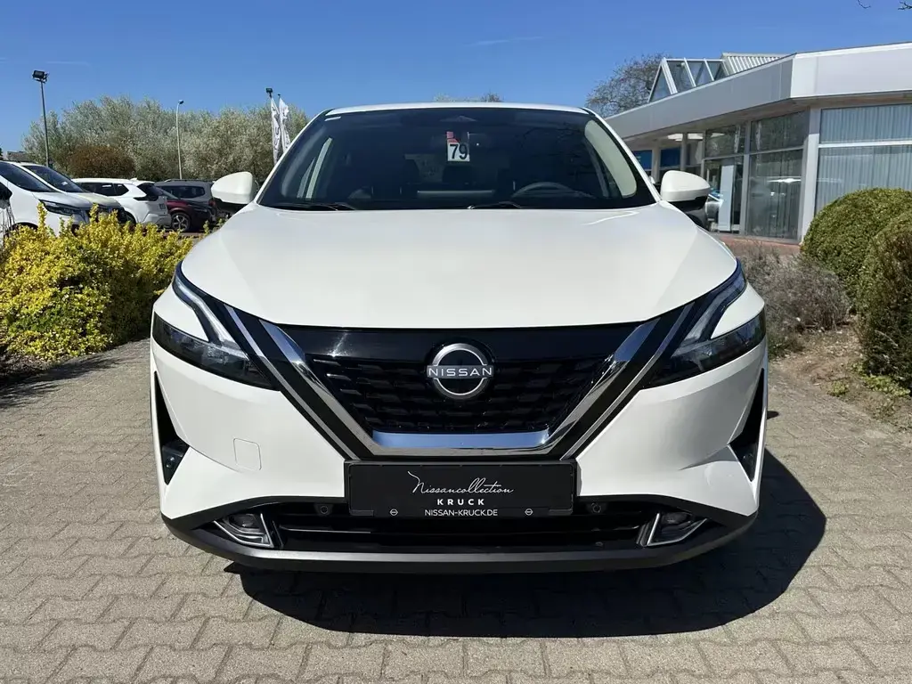 Main__Slider__Photo:Nissan Qashqai MY22 1.5 VC-T E-POWER 190 PS 4x2 N-Conne 04/2023-1