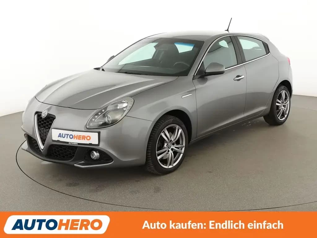 Main__Slider__Photo:Alfa Romeo Giulietta 2.0 JTDM Super Aut.*NAVI*TEMPO*PDC*SHZ 03/2017-0