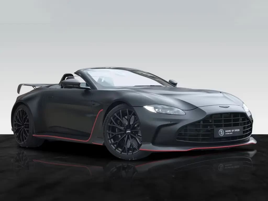 Main__Slider__Photo:Aston Martin V12 Vantage Roadster | Carbon Exterior | Satin 03/2023-0