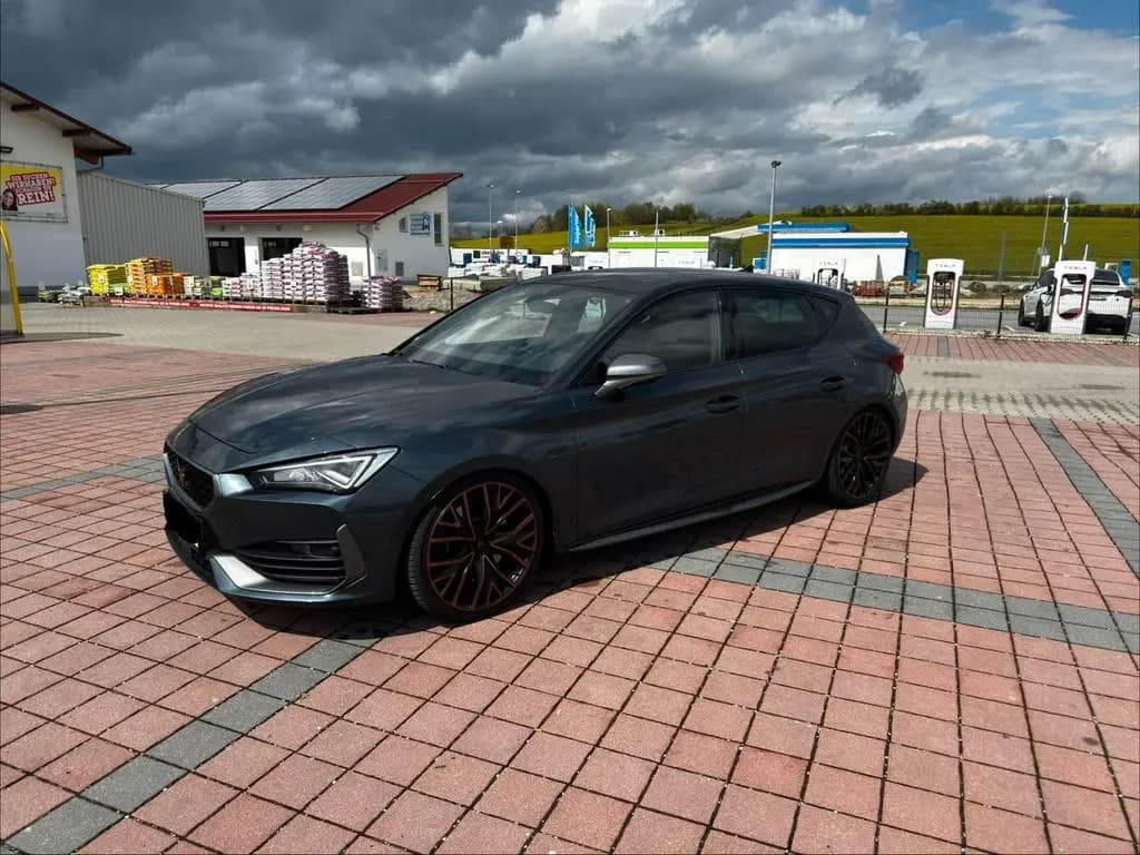 Main__Slider__Photo:Other Cupra Leon VZ 2.0 TSI 12/2021-0