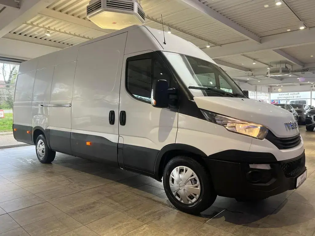 Main__Slider__Photo:Iveco Other Daily 35s16 Maxi Hoch+Extra Lang XXL*Garantie* 07/2016-1