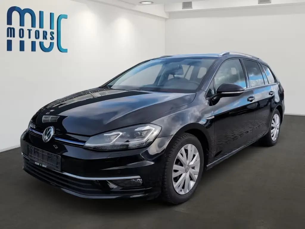 Main__Slider__Photo:Volkswagen Golf 7 Highline/ACC/Massage/AHK/Kamera 12/2018-0
