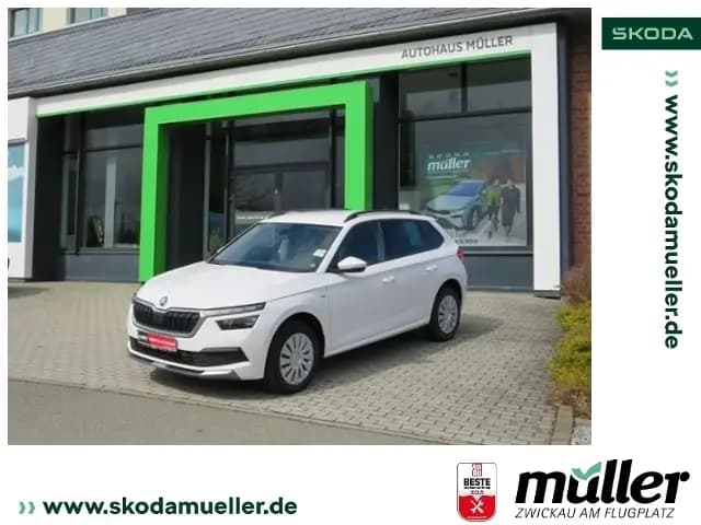 Main__Slider__Photo:Skoda Kamiq Clever 1.0 TSI 81kW beh. FS PDC RFK LED 12/2021-0