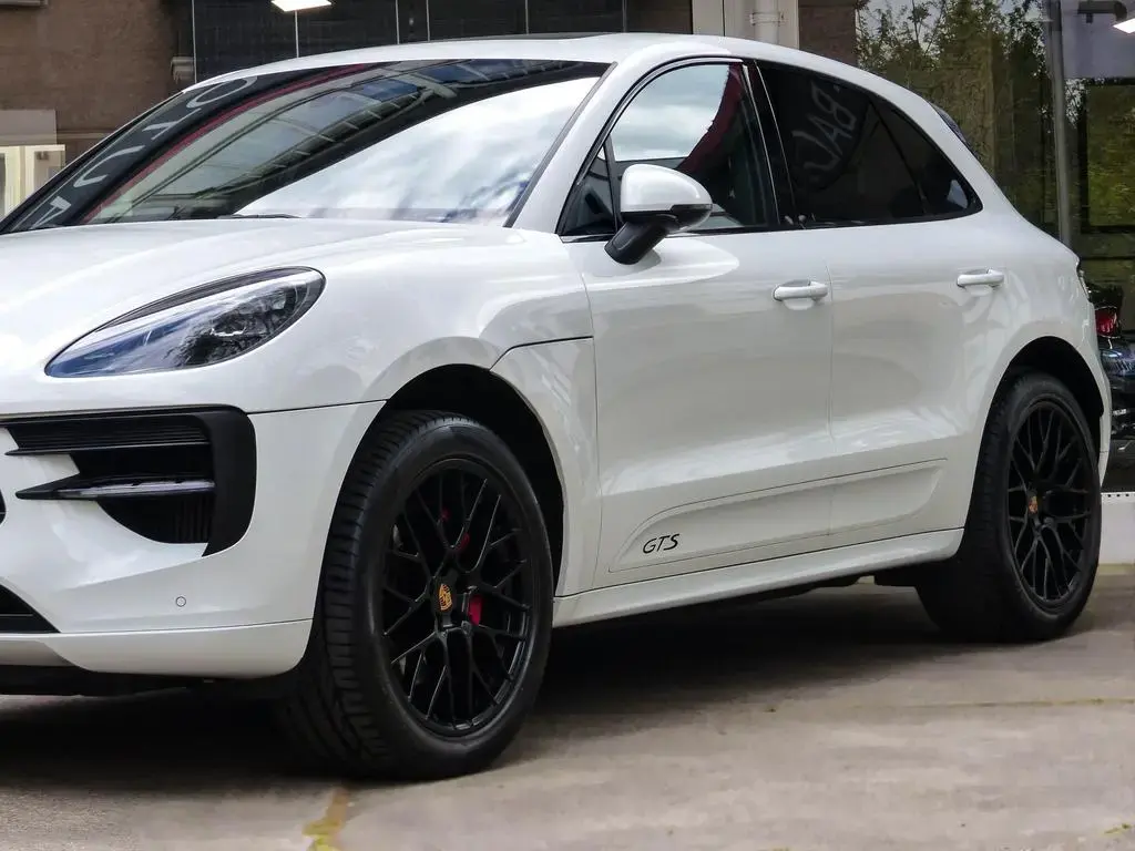 Main__Slider__Photo:Porsche Macan GTS*BOSE*PDLS*Luft*Pano*SportChrono&Design 07/2021-1