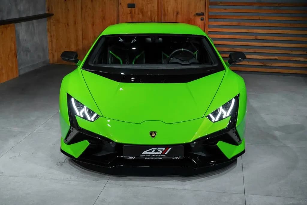 Main__Slider__Photo:Lamborghini Huracán Tecnica *Carbon*Lift* 09/2024-0