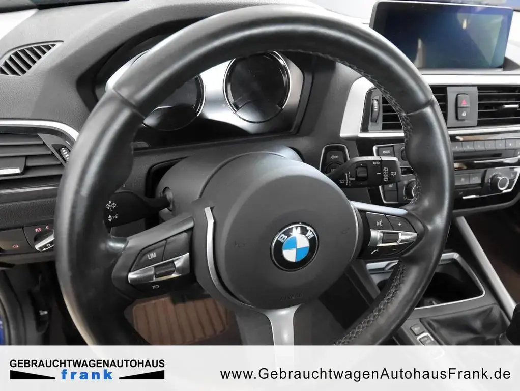 Main__Slider__Photo:BMW 1 Series 118 i Sportsitze, M18ZOLL, KAMERA,1 J.GARANTIE 01/2019-1
