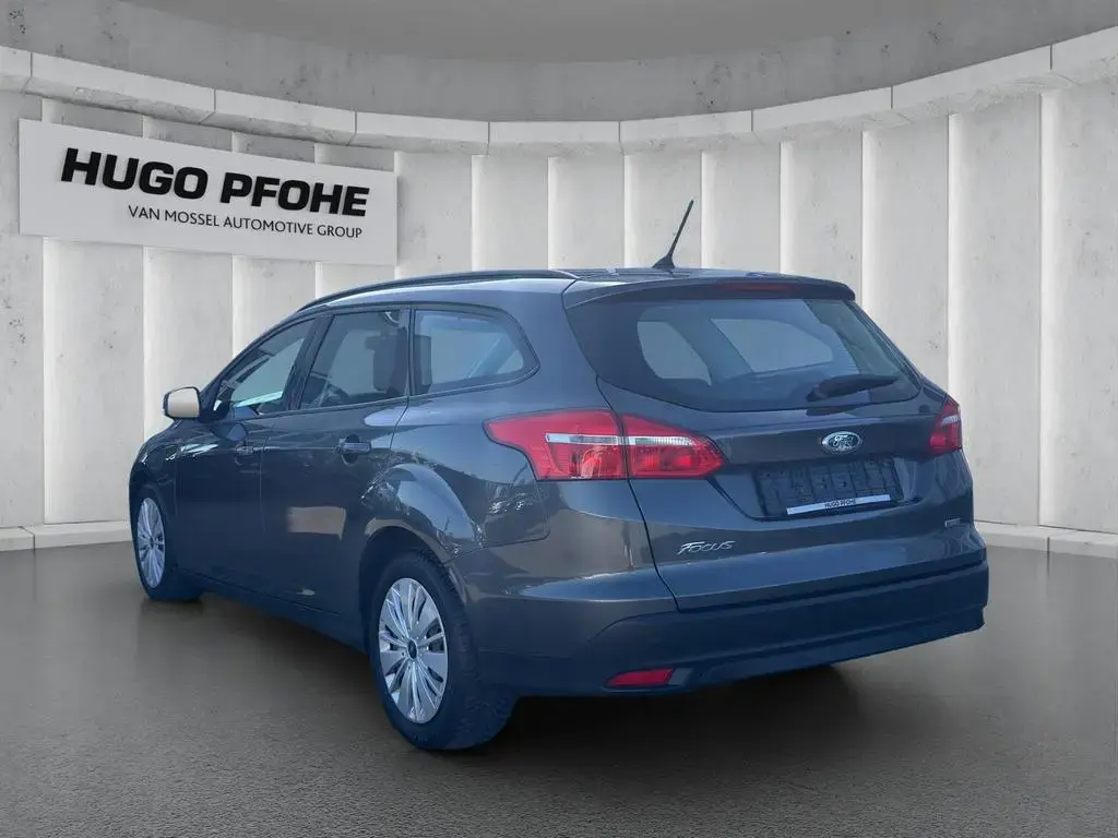 Main__Slider__Photo:Ford Focus Business Edition Turnier 12/2017-1