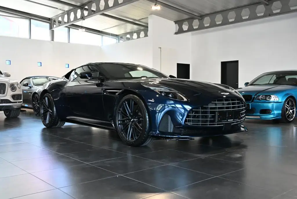 Main__Slider__Photo:Aston Martin DB12 Coupe/Midnight Blue Metallic/Sport Monotone 04/2026-1