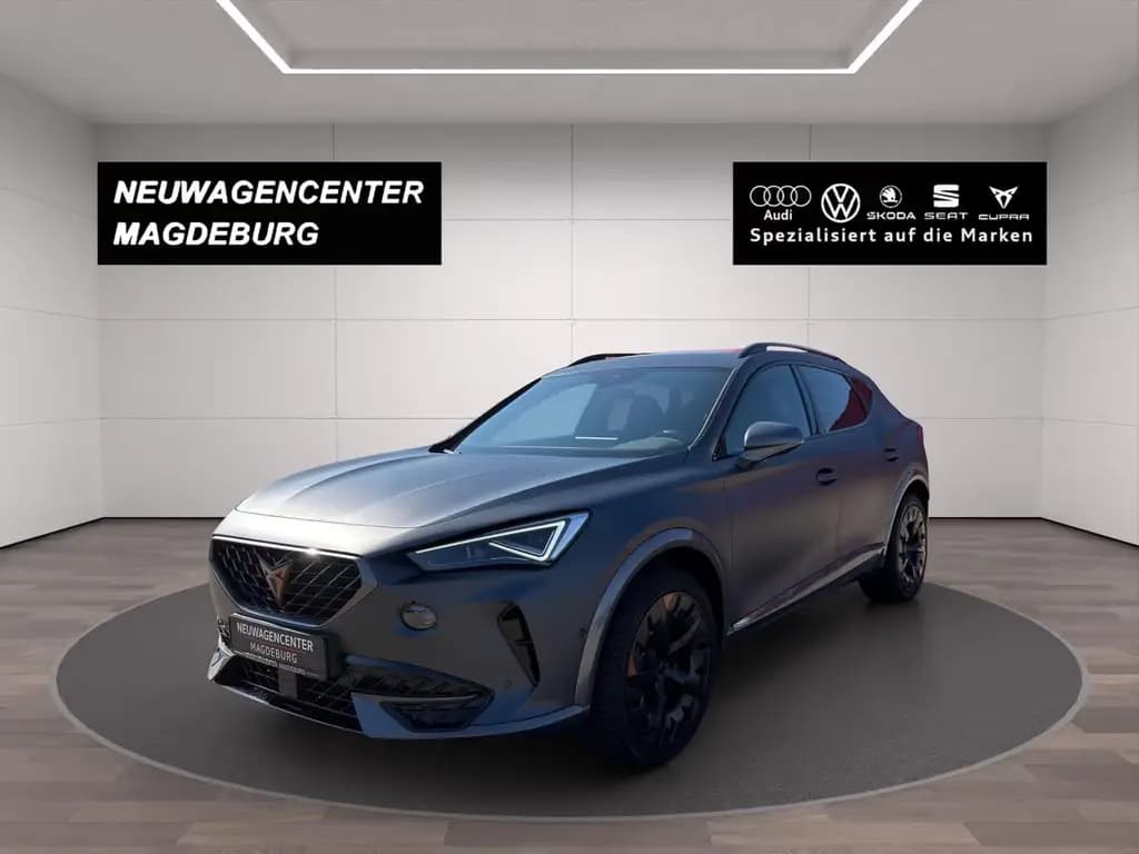 Main__Slider__Photo:Cupra Formentor 2.0 TSI DSG VZ DRIVE 4x4*MATRIX*PANO*A 08/2024-0