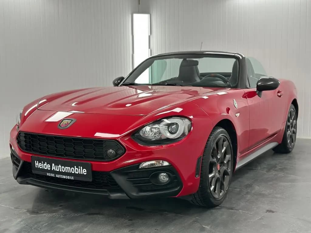 Main__Slider__Photo:Abarth 124 Spider Leder Abrath 06/2019-0