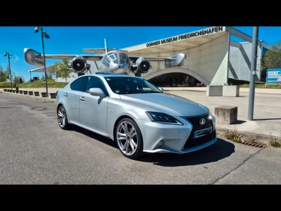 Main__Slider__Photo:Lexus IS 250 Sport Line / F-Sport Facelift / Schiebed. 12/2005-0