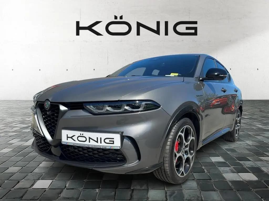 Main__Slider__Photo:Alfa Romeo Tonale Veloce 1.5 10/2022-0