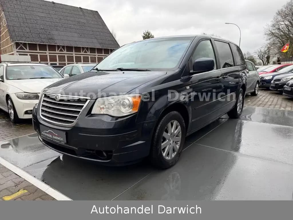 Main__Slider__Photo:Chrysler Grand Voyager Limited 2.8 CRD Autom. 03/2008-0