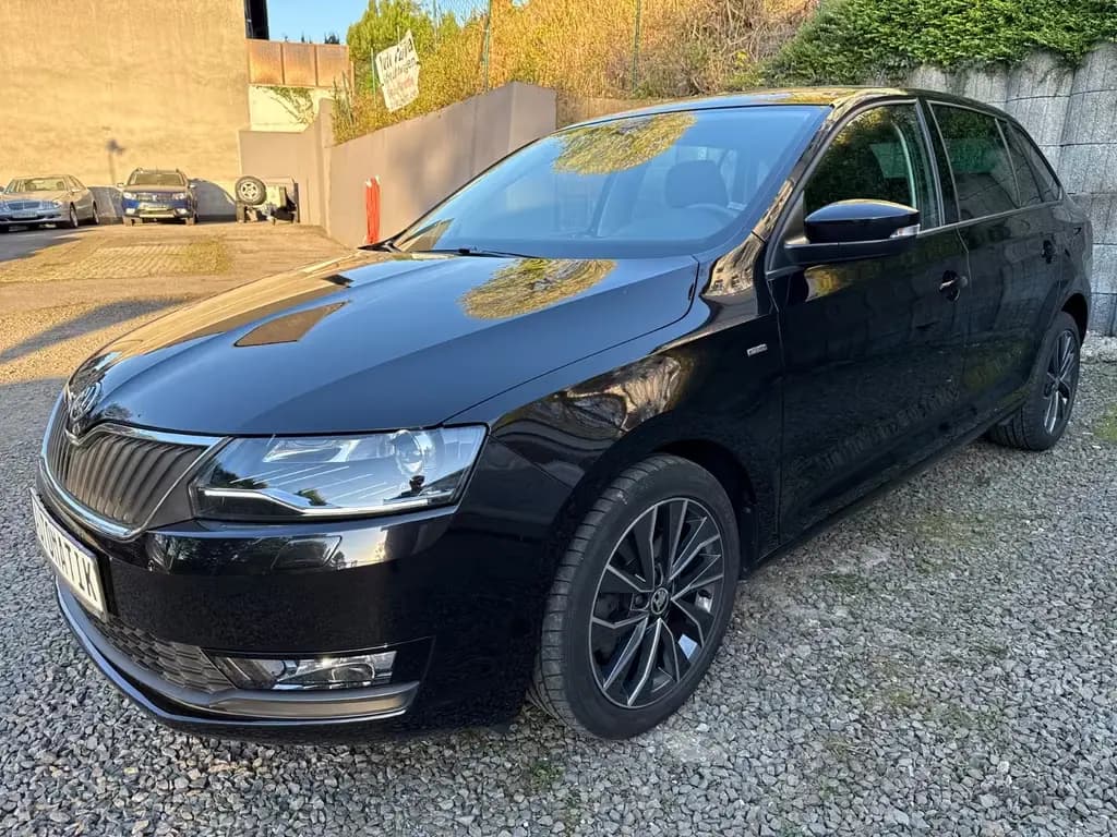 Main__Slider__Photo:Skoda Rapid Spaceback 1.4 TSI Drive Automatik AHK 06/2017-0