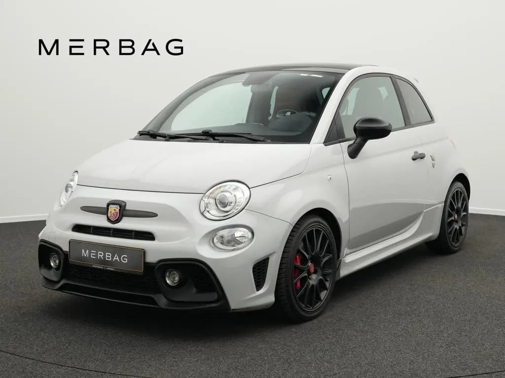 Main__Slider__Photo:Abarth 595 1.4 T-Jet Competizione 11/2018-0