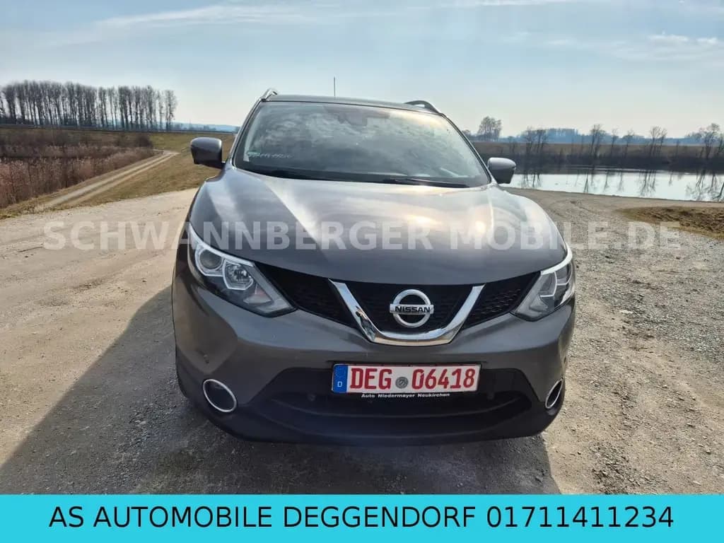 Main__Slider__Photo:Nissan Qashqai N-Connecta-BITTE INSERAT GENAU LESEN 02/2017-0