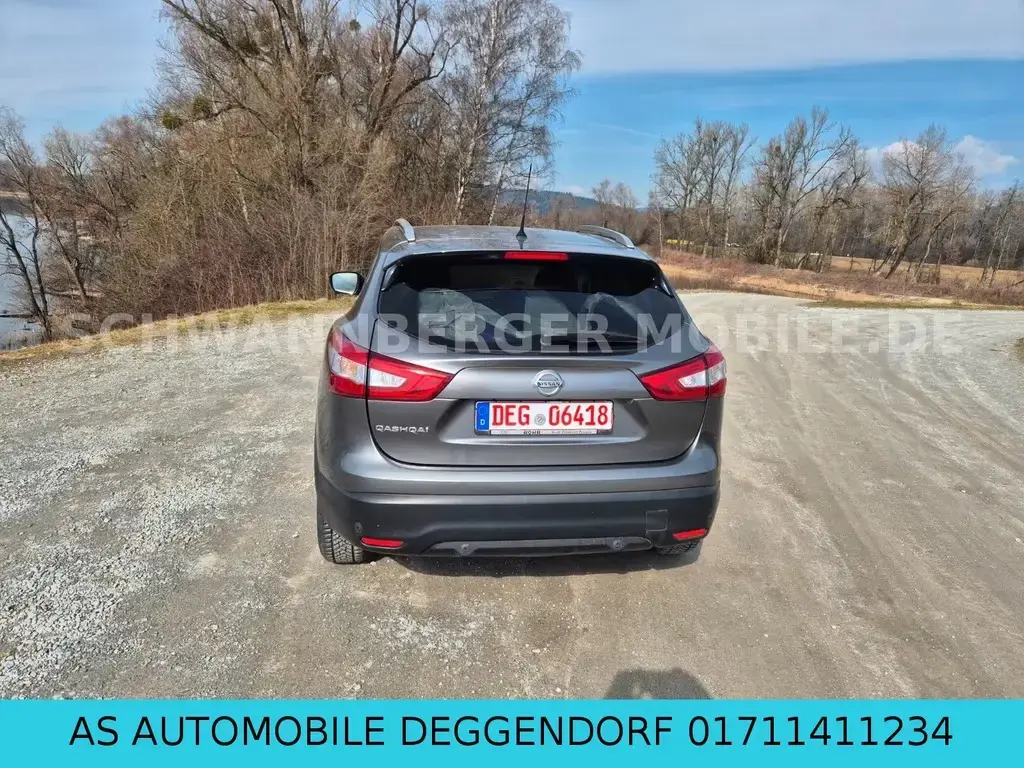 Main__Slider__Photo:Nissan Qashqai N-Connecta-BITTE INSERAT GENAU LESEN 02/2017-1