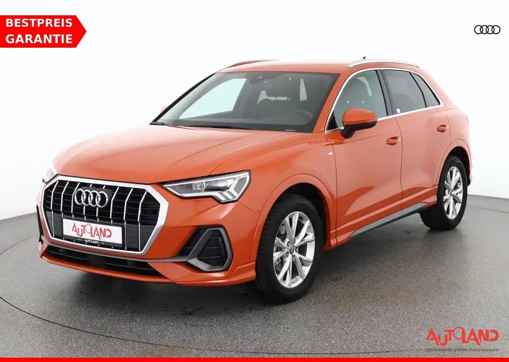 Main__Slider__Photo:Audi Q3 35 1.5 TFSI S line LED Navi Virtual Cockpit 11/2018-0