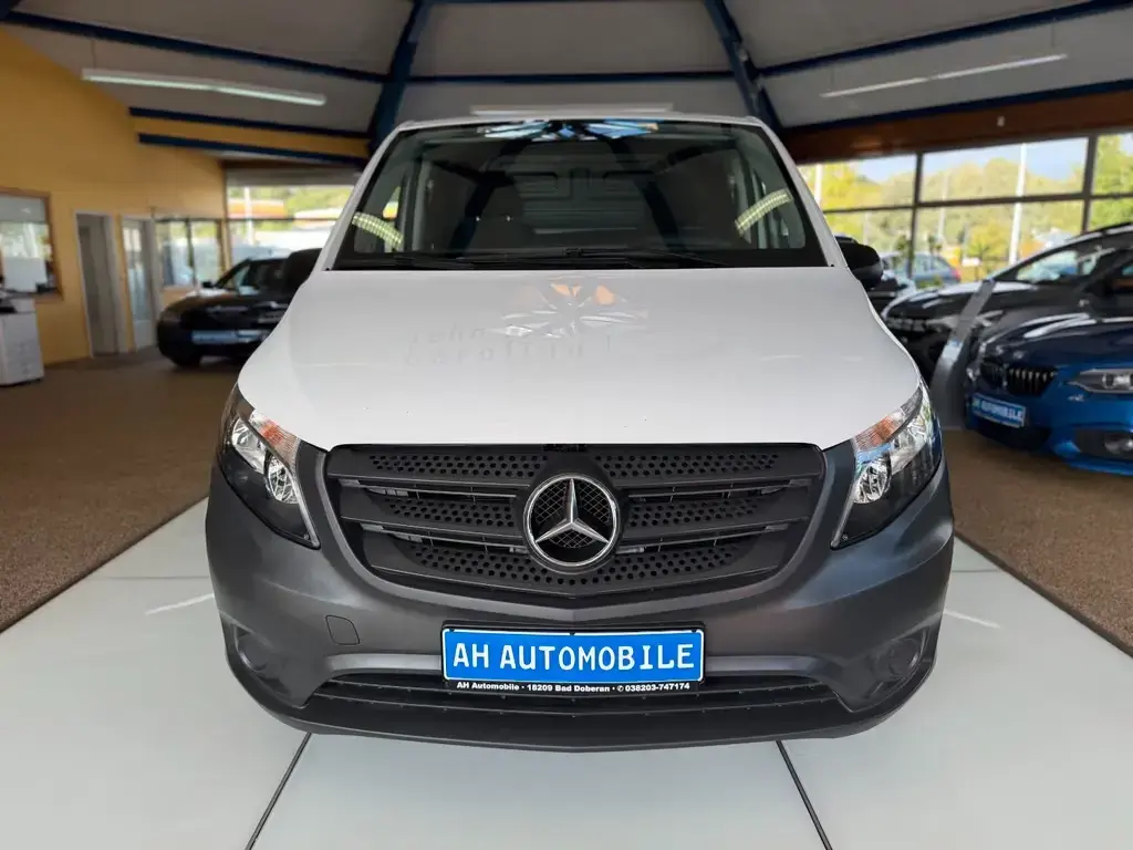 Main__Slider__Photo:Mercedes-Benz Vito Kasten 114/116/119CDI/RWD lang / Tüv Au Neu 03/2017-1