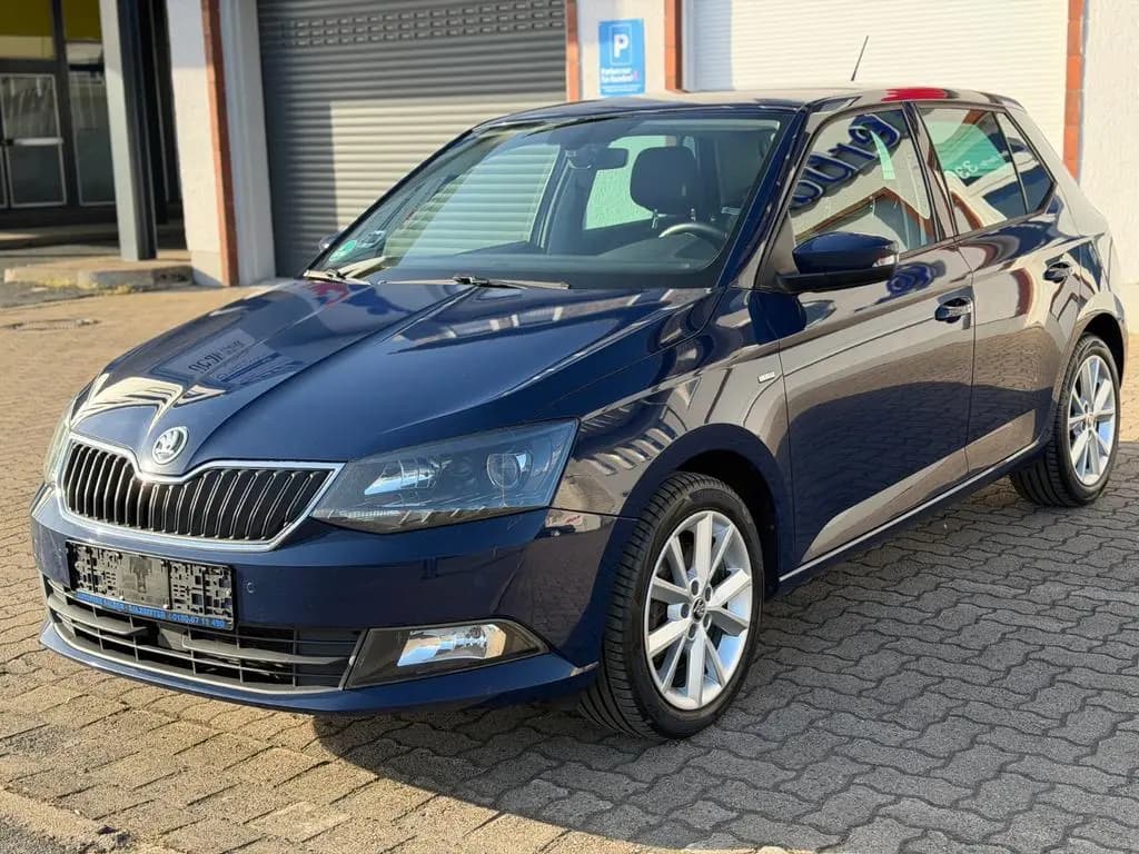 Main__Slider__Photo:Skoda Fabia Clever AUTOMATIK/KLIMA/NAVI/1HAND 02/2018-0